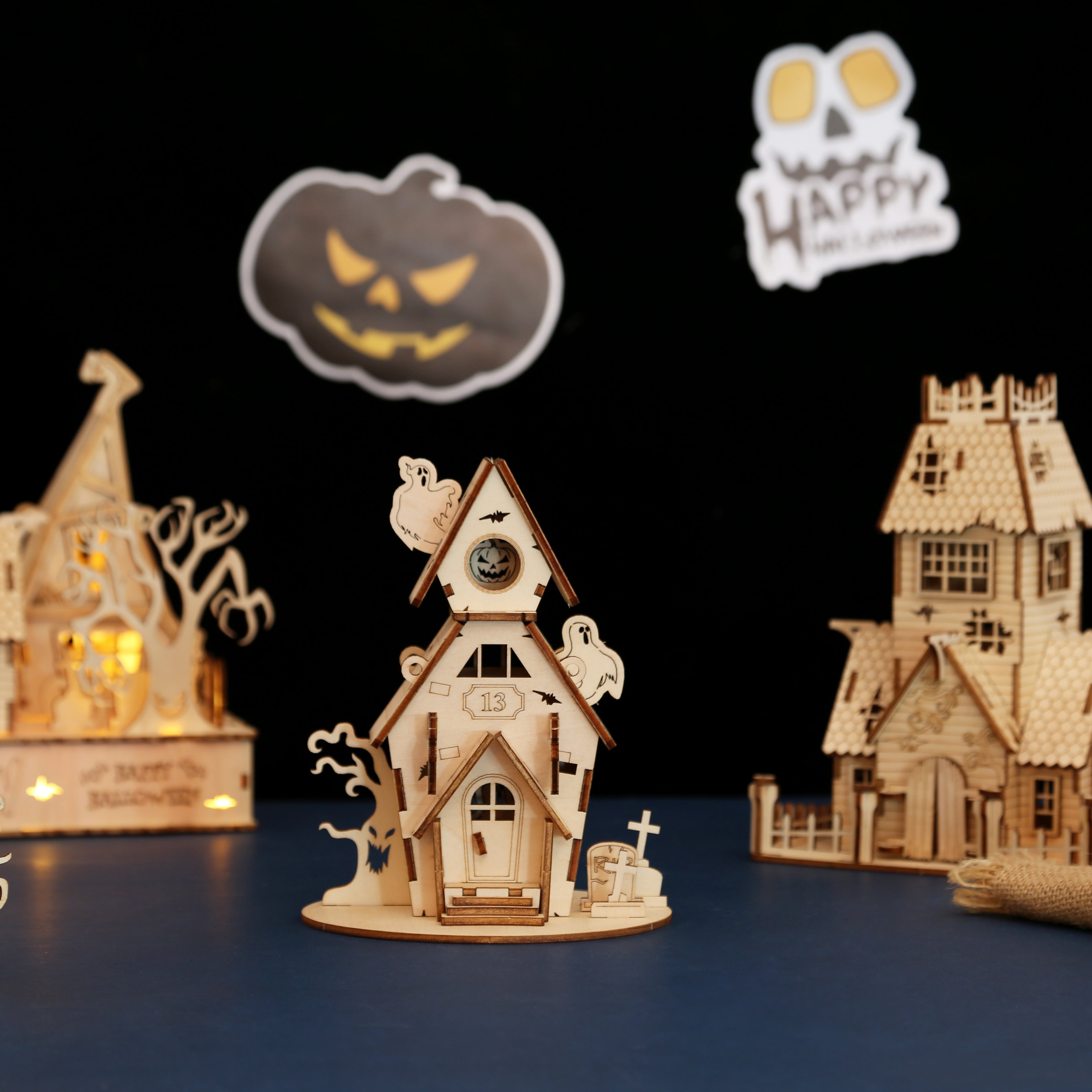 Casa Fantasma Halloween Madera 3D