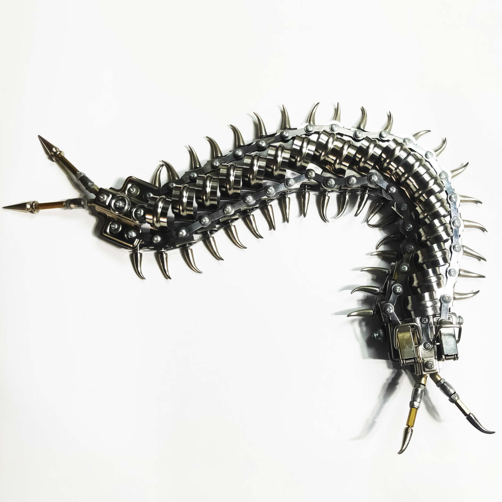 Ciempiés Metal 3D