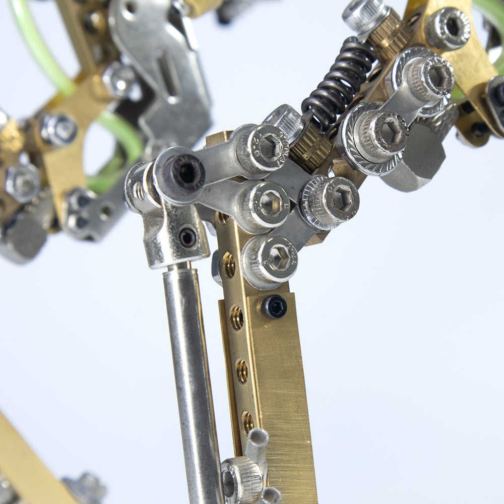 Robot Mecánico Metal 3D 1300 piezas Articulado
