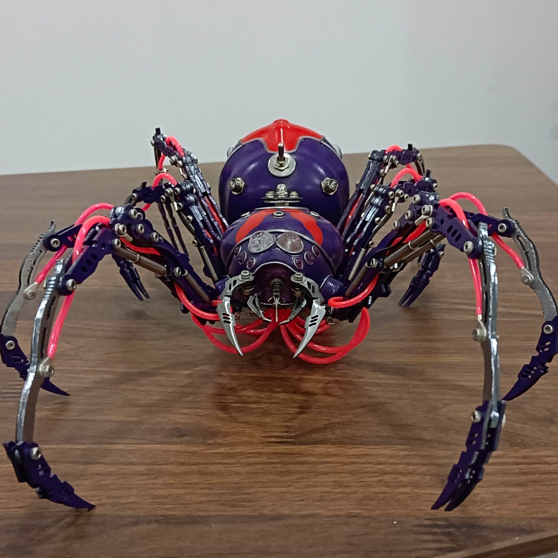 Tarántula Cyberpunk Metal 3D Grande