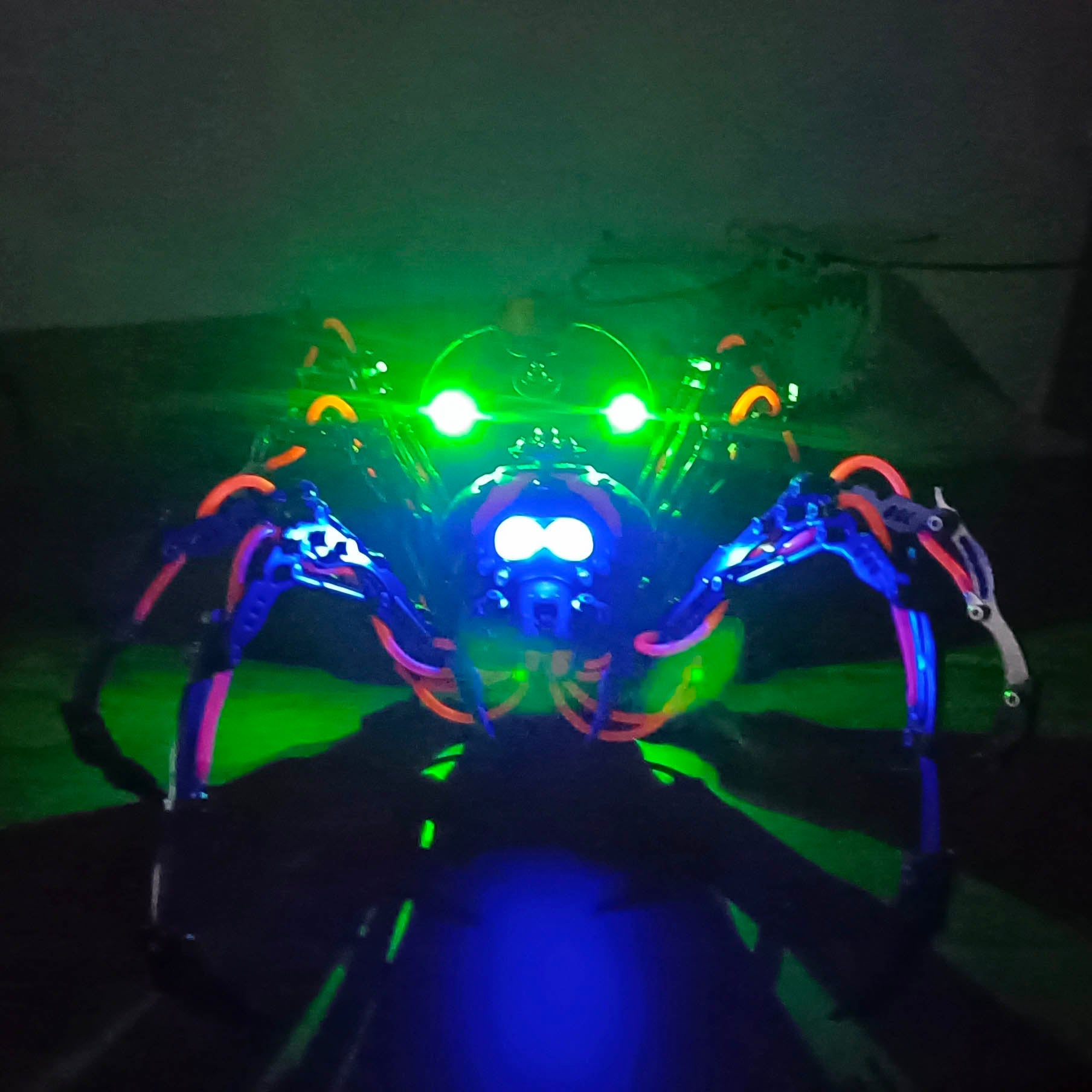 Tarántula Cyberpunk Metal 3D Grande