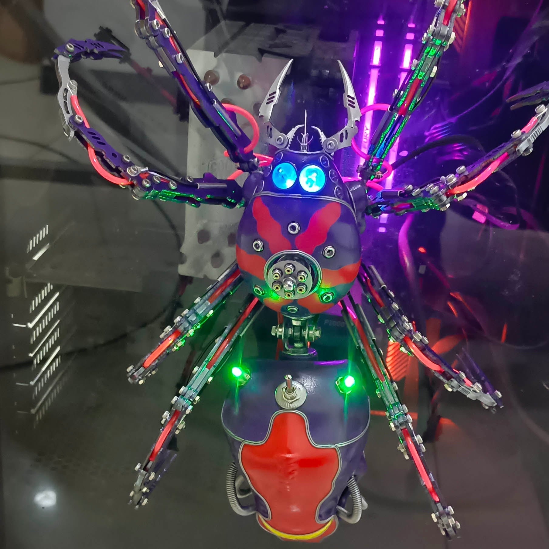 Tarántula Cyberpunk Metal 3D Grande