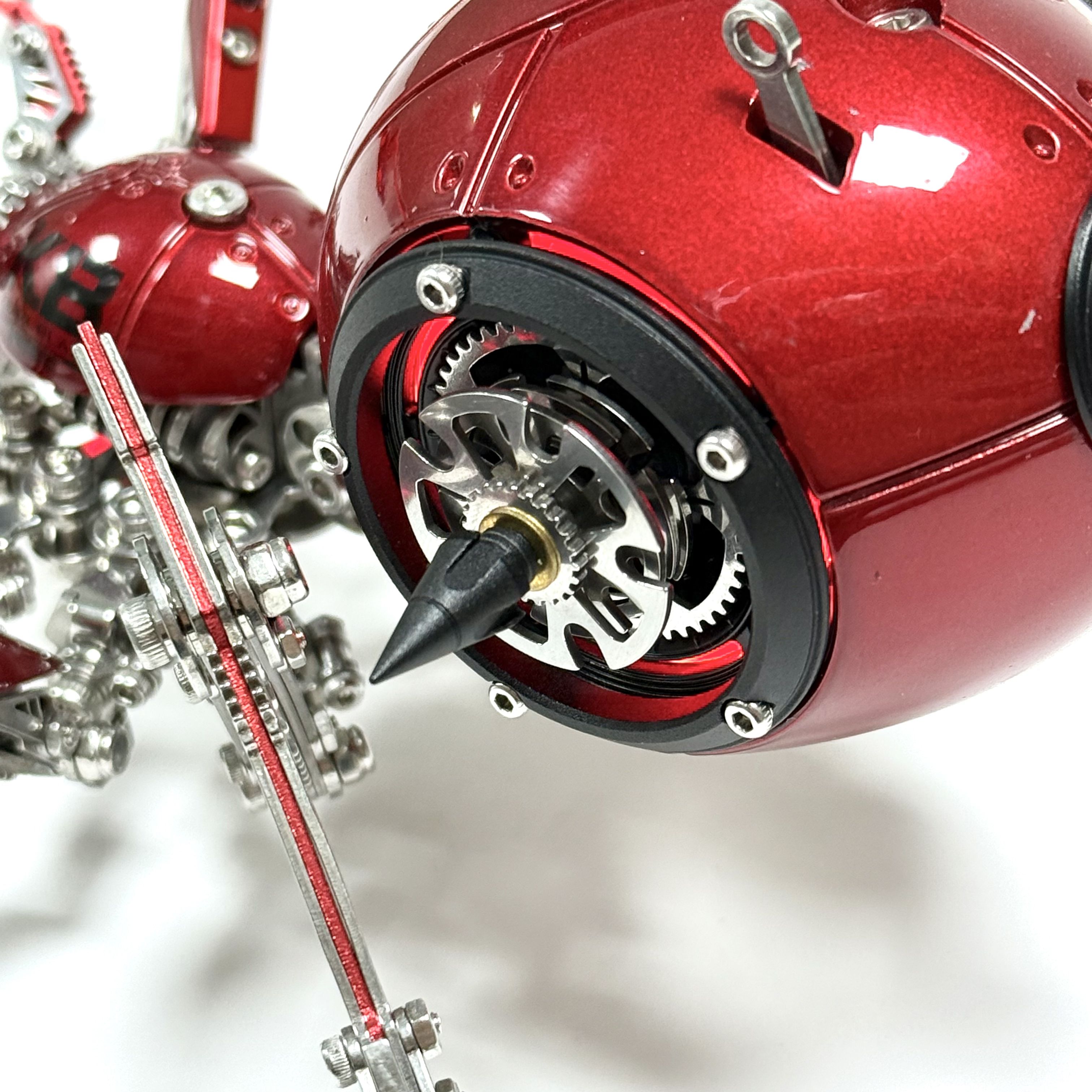 Araña Roja Mecánica Steampunk Metal 3D con Armas
