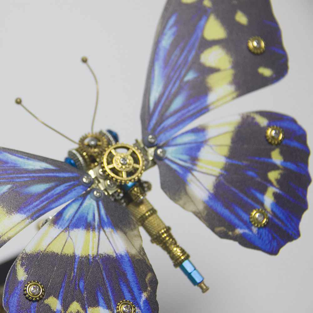Mariposa Diosa de la Luz Steampunk Metal 3D con Caja Musical