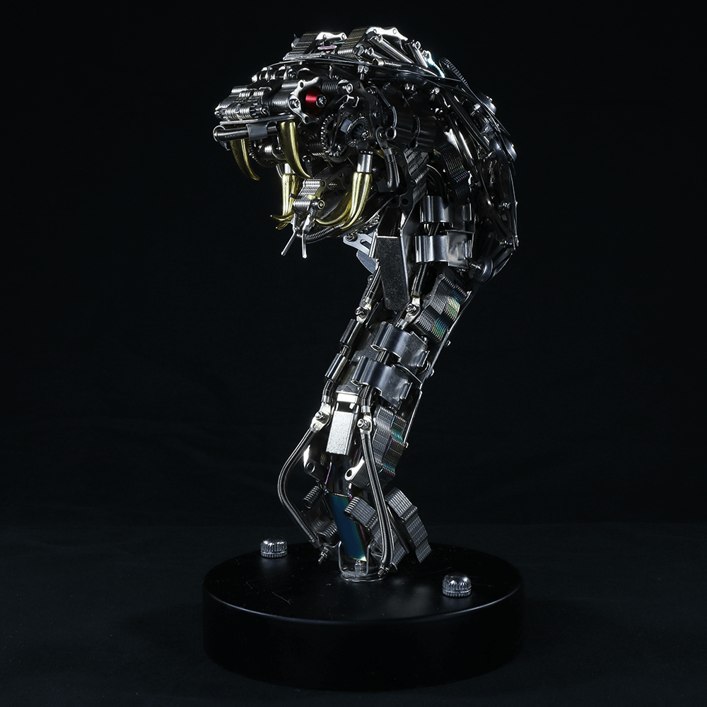 Cobra Real Steampunk Metal 3D con Base