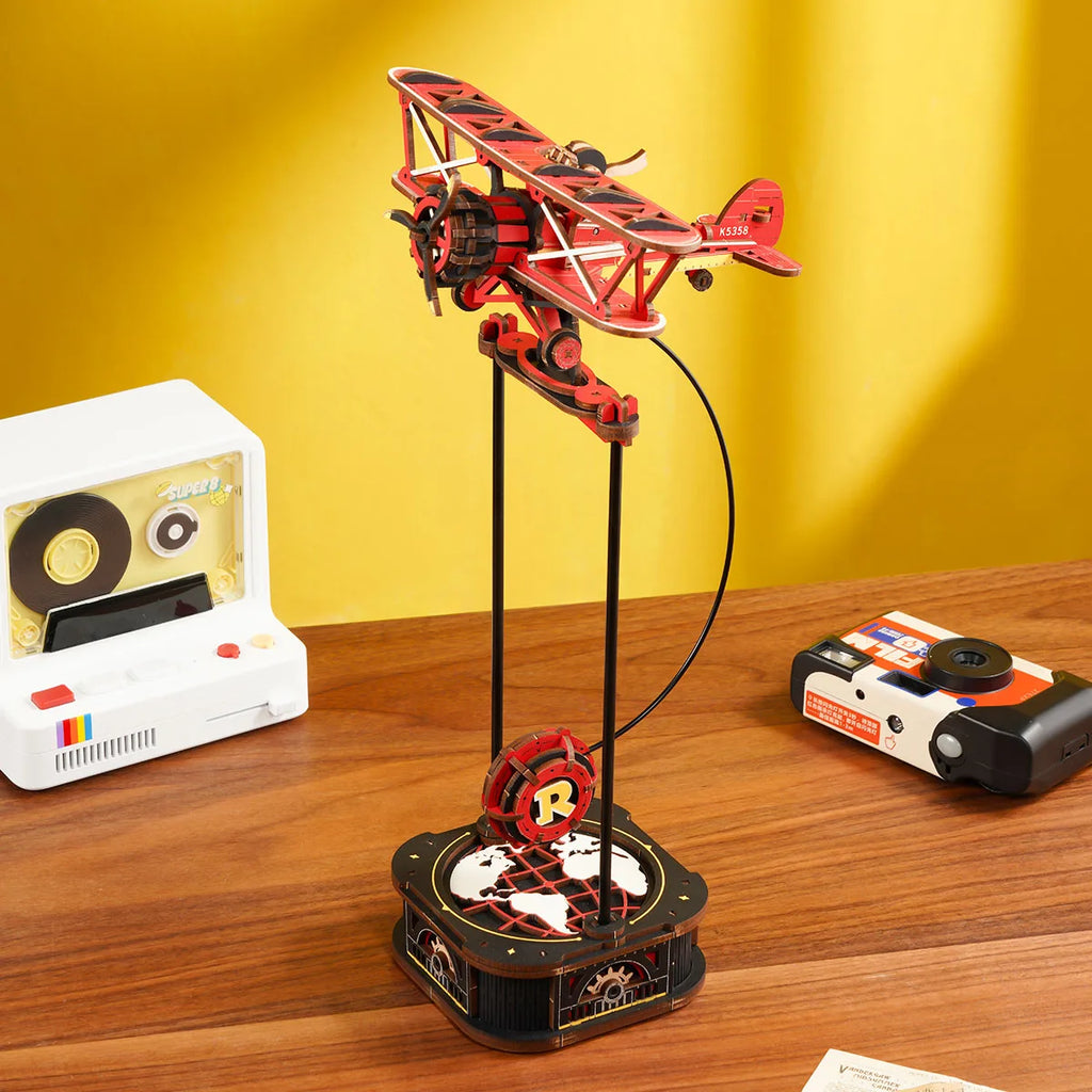 Robotime Rokr Kit de construcción de modelos de columpio por gravedad, kit de rompecabezas de madera 3D, kit de capitán del cielo, kit Ocean Fisher, los mejores regalos para adultos y adolescentes