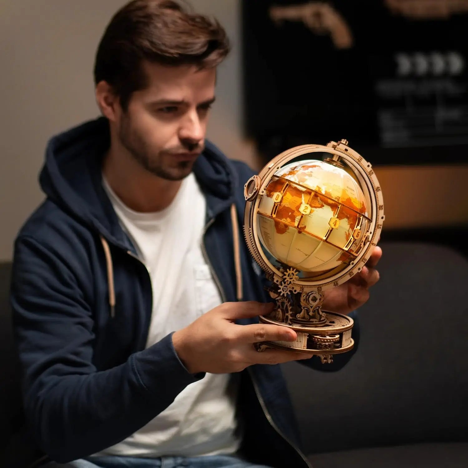 Robotime-rompecabezas de madera 3D Rokr, Kit de modelo de mundo luminoso con luz LED giratoria, Kit de construcción de madera, los mejores regalos para festivales