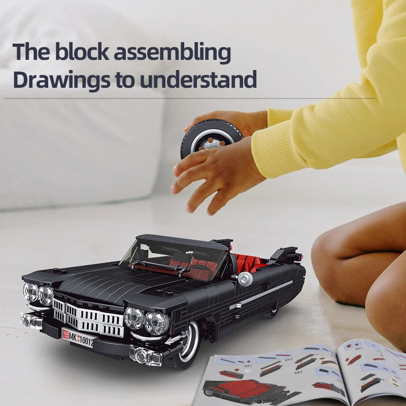 MOULD KING: un coche clásico