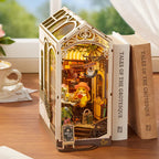 Robotime Rolife Book Nook Kits, Cafetería Navideña, Kit de Casa en Miniatura con Luces, Rompecabezas 3D de Madera, Regalo para Librerías, TGB15
