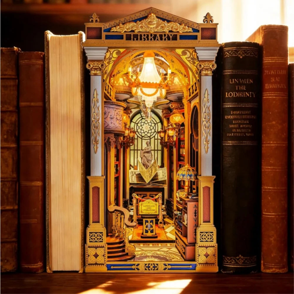 Kit de Bricolaje Robotime Book Nook, Kit en Miniatura con Luces, Biblioteca de las Maravillas, Kits de Modelos Booknook para Decoración de Escritorio y Librería