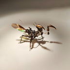 Mantis Steampunk Metal 3D con Luces 300 piezas