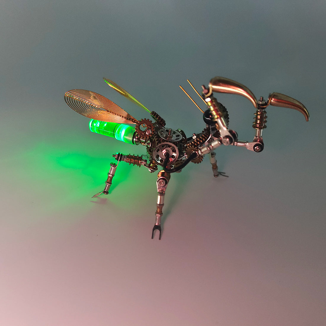 Mantis Steampunk Metal 3D con Luces 300 piezas