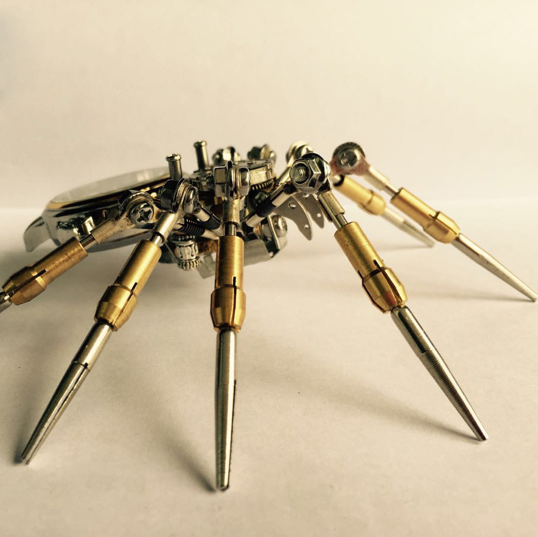 Araña Mecánica con Reloj Steampunk Metal 3D