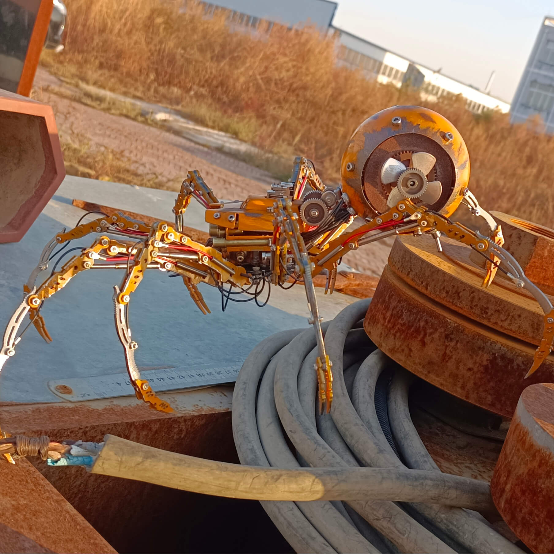 Araña Batalla Dañada Steampunk Metal 3D