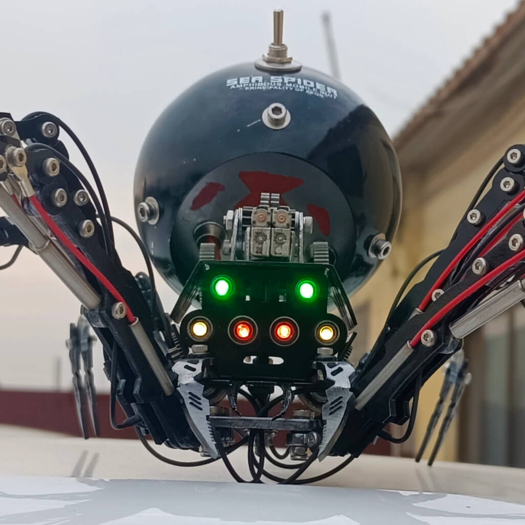 Viuda Negra Trepadora Steampunk Metal 3D