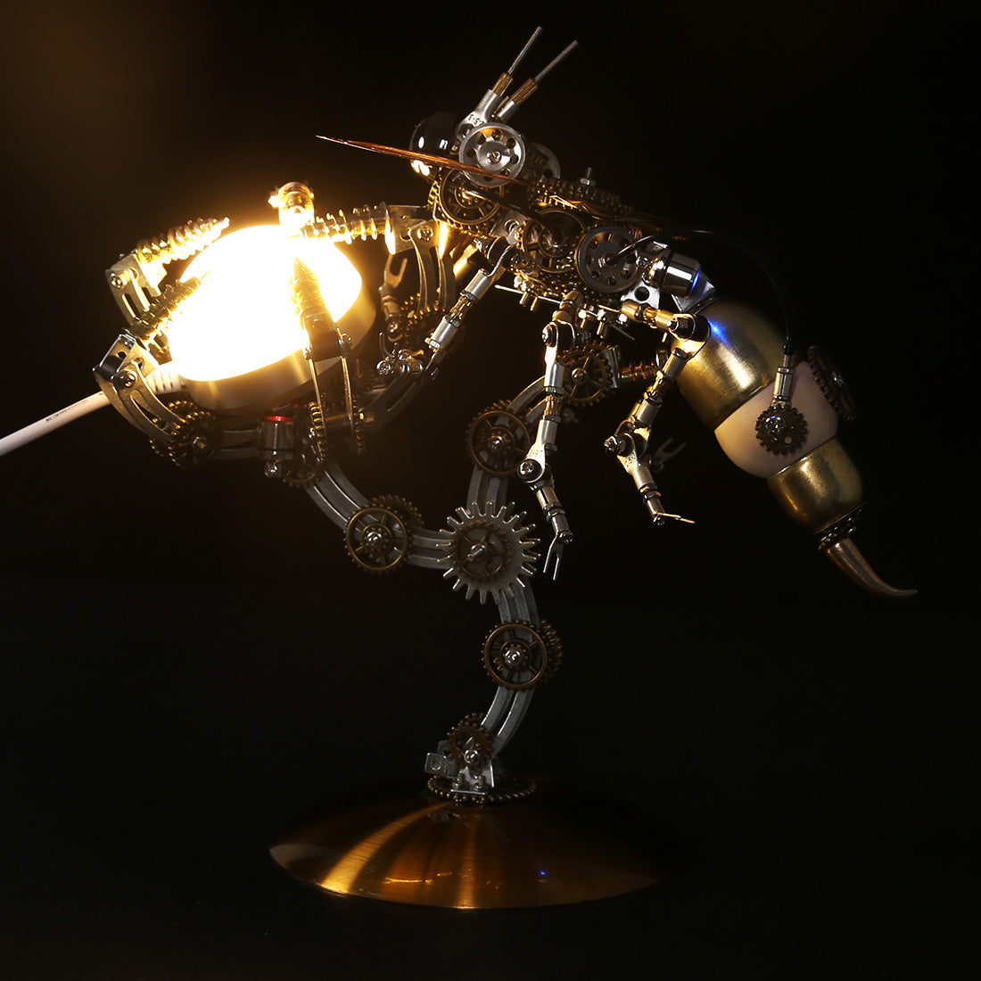 Avispa Steampunk Metal 3D con Base