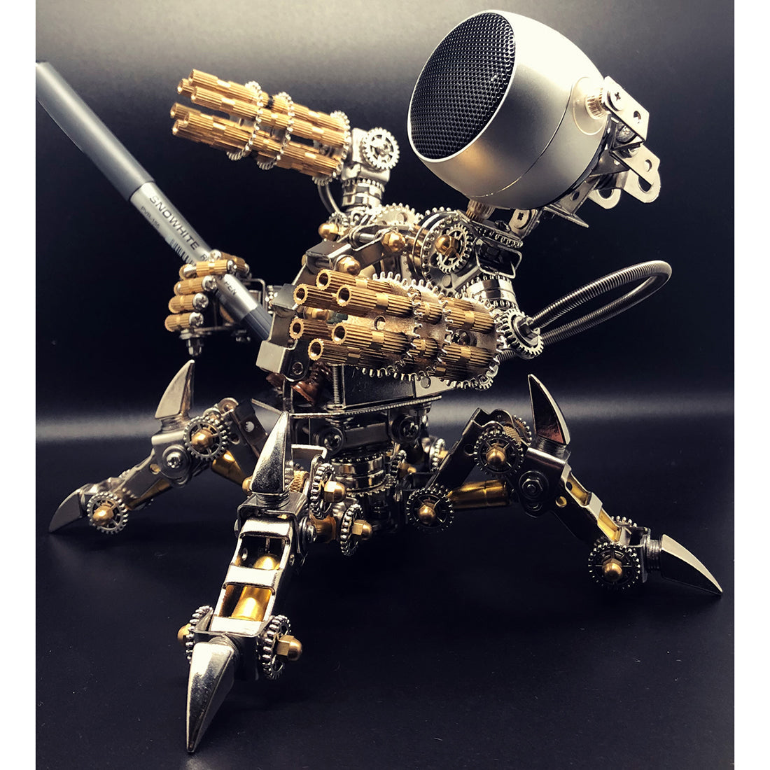 Mecha Cazador Metal 3D con Altavoz Bluetooth 313 piezas